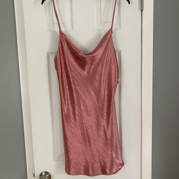 Dresses & Skirts - NEW! Cowl neck cocktail dress